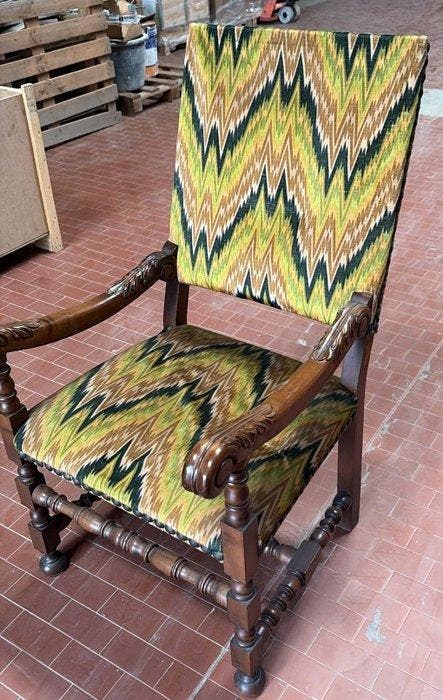 Fauteuil - Hout - Troon in spoel-stijl, Antiek en Kunst, Antiek | Overige Antiek
