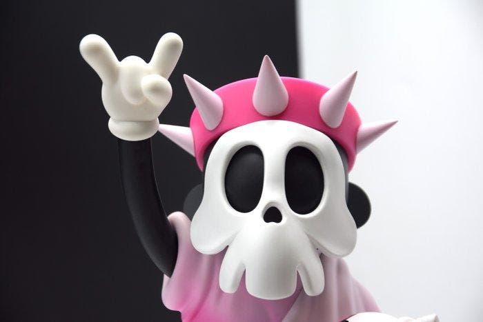 Zcwo - Liberty Dead - Pink Lie, Antiek en Kunst, Kunst | Designobjecten