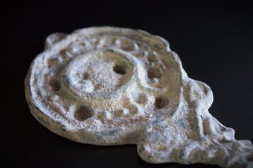 Oud-Romeins Lood Funeraalspiegel van een Romeinse vrouw,