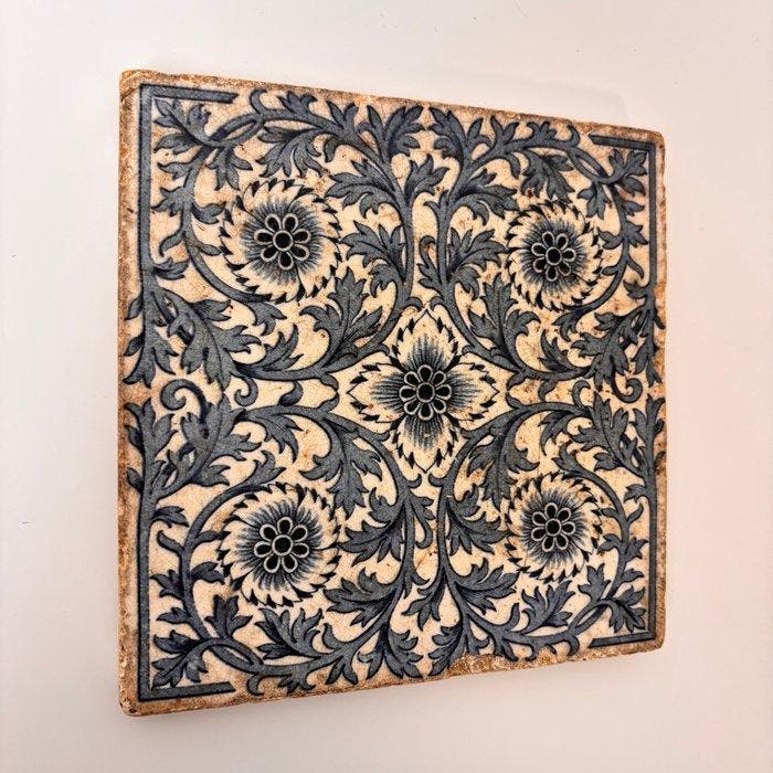 Arts & Crafts stijl Tegel - Antiek - 20th century - Brits, Antiek en Kunst, Curiosa en Brocante