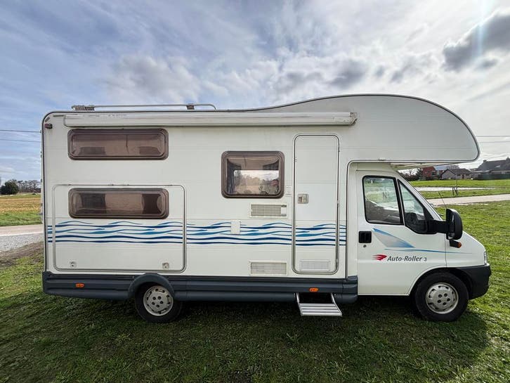 Deze leuke Fiat Ducato Roller Team van 2002 voor 6 personen, Caravanes & Camping, Camping-cars, Enlèvement