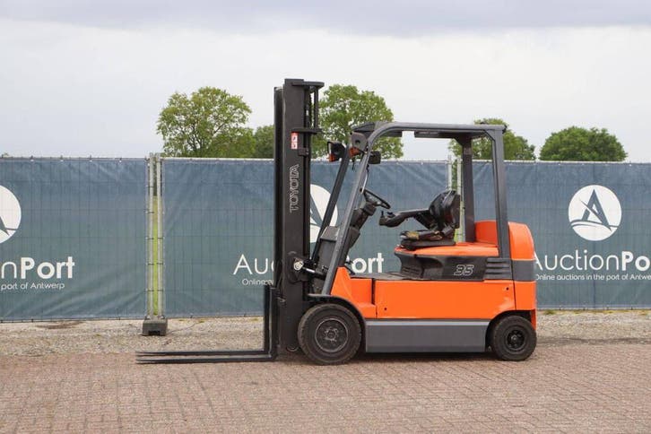 Veiling: Heftruck Toyota 7FBMF35 Elektrisch 3500kg 4.5m 2010, Articles professionnels, Machines & Construction | Chariots élévateurs & Transport interne