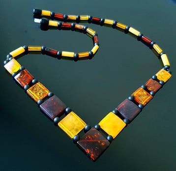 Amber Zeldzame vintage natuurlijke Baltische barnsteen