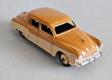 Dinky Toys 1:43 - Modelauto - 172 Studebaker Land Cruiser