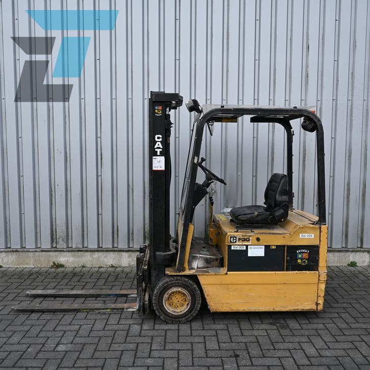 Cat F30 Elektrische heftruck, Zakelijke goederen, Machines en Bouw | Heftrucks en Intern transport, Heftruck, Elektrisch, 1000 tot 2000 kg
