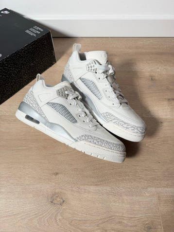 Air Jordan - Sneakers - Maat: EU 44 - Nieuw met tags