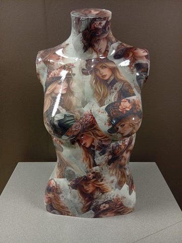 ESQ - Mannequin - Mannequin inspired by women - Hars