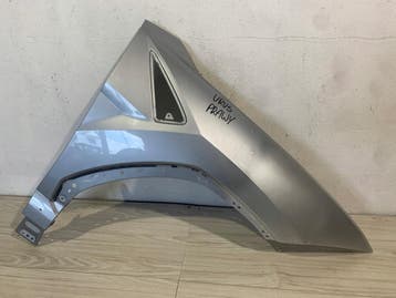 Lamborghini Urus rechter voor spatbord, Verzenden, Gebruikt