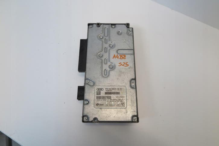 Bang & Olufsen versterker 8T0035223S Audi A4 B8 A5, Auto-onderdelen, Elektronica en Kabels, Gebruikt, Verzenden