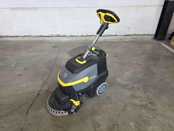 Industriële schrob-/zuigmachine Kärcher BD 38/12..., Ophalen, Nieuw