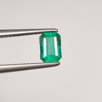 Sans prix de réserve Vert Émeraude - 0.77 ct - International, Nieuw