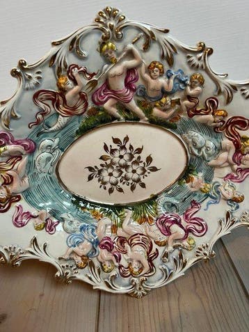 Schaal - Porselein - Capodimonte Majolica, Antiek en Kunst