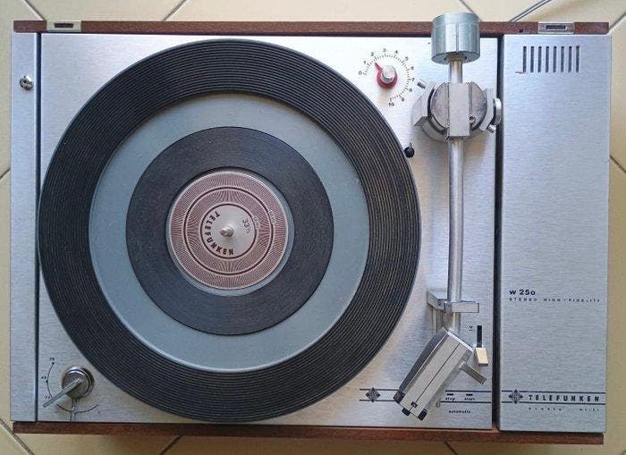 Telefunken - v250 Stereoset, Audio, Tv en Foto, Radio's