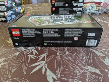Lego Set - 21045 - Architecture - Trafalgar Square