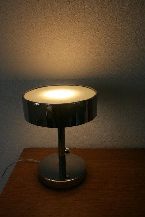 IKEA - Ohla Wihlborg - Lampe de table - Type de modèle, Antiquités & Art, Antiquités | Meubles | Chaises & Canapés