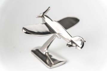 Polished Metal Propeller Airplane Model – Decorative