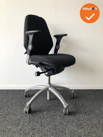 RH Logic 300 - Zilvergrijs voetkruis - nieuwe zwarte stoffer, Ophalen of Verzenden, Stoel