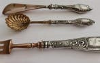 Bestekset (4) - Verzilverd, Koper, Messing