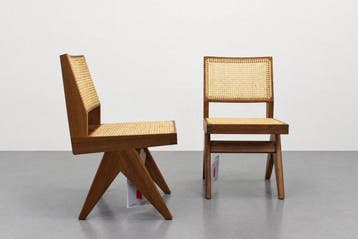 Cassina - Pierre Jeanneret - Stoel (2) - Capitol Complex