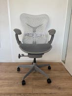 Herman Miller Mirra Alpine (Witte Herman Miller Bureaustoel), Huis en Inrichting, Bureaustoelen, Verzenden, Wit, Zo goed als nieuw