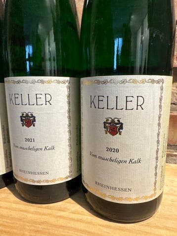 Keller, Vertikale Vom muscheligen Kalk 2020-2023 -, Nieuw