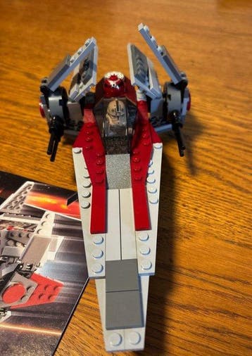 Lego Set - 6205 - Star Wars - V-wing fighter