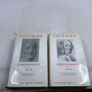 Voltaire - Correspondance Vol I: 1704-1837 & Vol II: