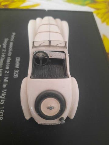 Voiture miniature - BMW 328 (1938)