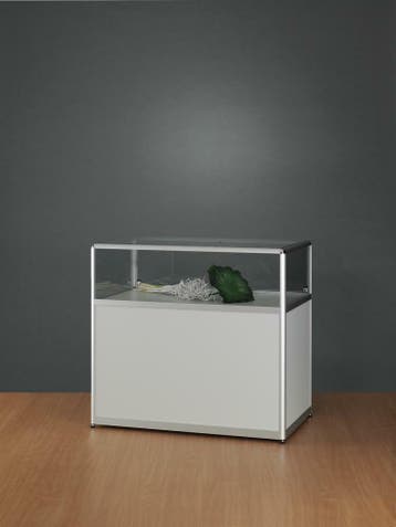 *TIP*  Luxe vitrinekast aluminium 108,4 cm met blok, Ophalen of Verzenden