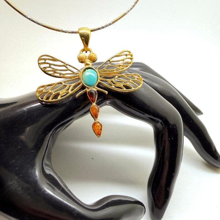 Libellensieraad van natuurlijke Baltische amber en turquoise, Verzamelen, Mineralen en Fossielen