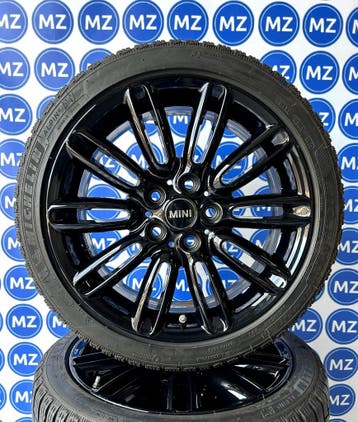 MINI Cooper F55-F57 | Tentacle Spoke Velgen + Winterbanden, Autos : Pièces & Accessoires, Verzenden, Banden en Velgen