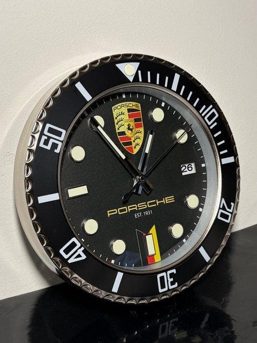 GF Exclusives - Porsche Clock Artwork By: GF Exclusives, Antiek en Kunst, Kunst | Designobjecten