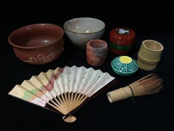 Charming 8-Piece Traditional Japanese Tea Ceremony Set -