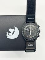 Omega x Swatch - MoonSwatch – Mission to the Moonphase, Handtassen en Accessoires, Horloges | Heren, Nieuw