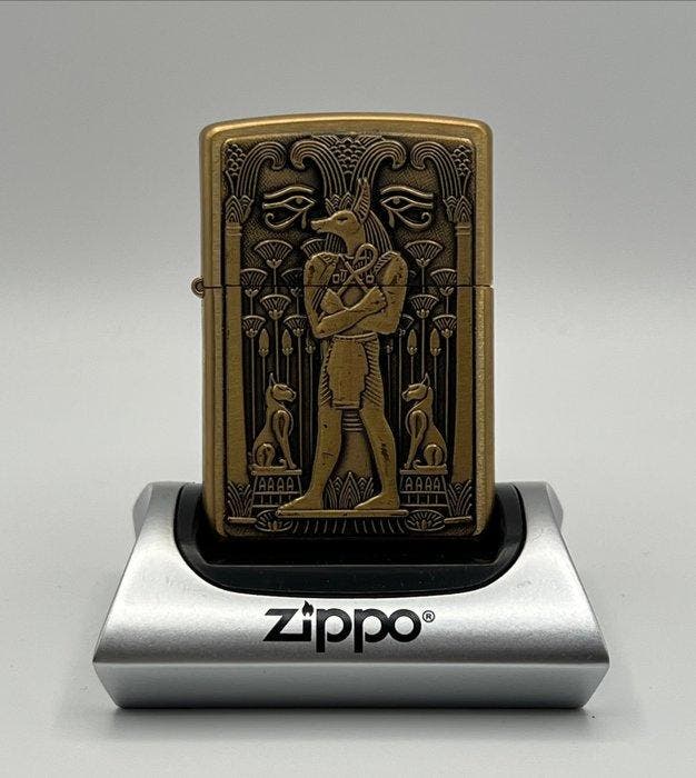 Zippo - Fox Headed Man “Anubis” Egyptian Mythology - A XV, Verzamelen, Rookartikelen, Aanstekers en Luciferdoosjes
