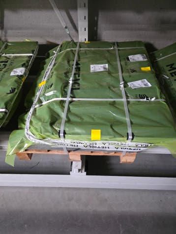 Dakpanplaten Classic Boomse pan, in mat rood en mat zwart, Doe-het-zelf en Bouw, Overige kleuren, Nieuw, 15 m² of meer, Metaal