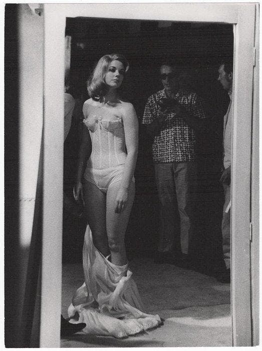 Sergio Strizzi (1931-2004) - Angela Scoular and Christian, Antiquités & Art, Art | Objets design