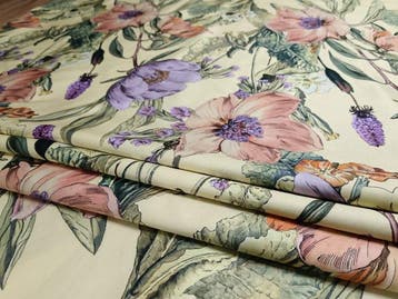 Viscose satijn E 361 Maat 7x1,50 m - Textiel - 700 cm - 150