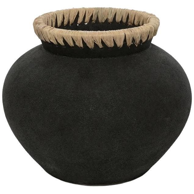 Bazar Bizar De Styly Vaas - Zwart Naturel - M - Ongebruikt, Huis en Inrichting, Woonaccessoires | Vazen, Zo goed als nieuw, Aardewerk of Porselein