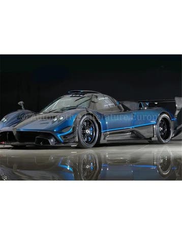 2014 PAGANI ZONDA REVOLUCION DIECAST FULL OPEN MODELAUTO