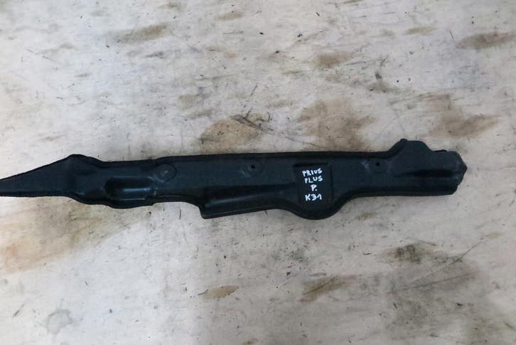 geluidsisolatie rechter spatbord Toyota Prius Plus 53827-470, Auto-onderdelen, Klein materiaal, Gebruikt, Verzenden
