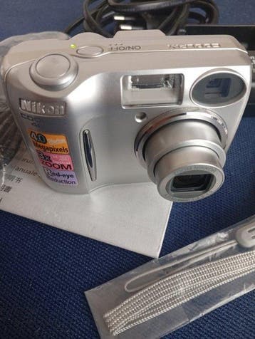 Nikon Coolpix 4600 Digitale compact camera, Nieuw