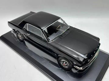 Norev 1:18 - Voiture miniature - Ford Mustang Hardtop Coupe