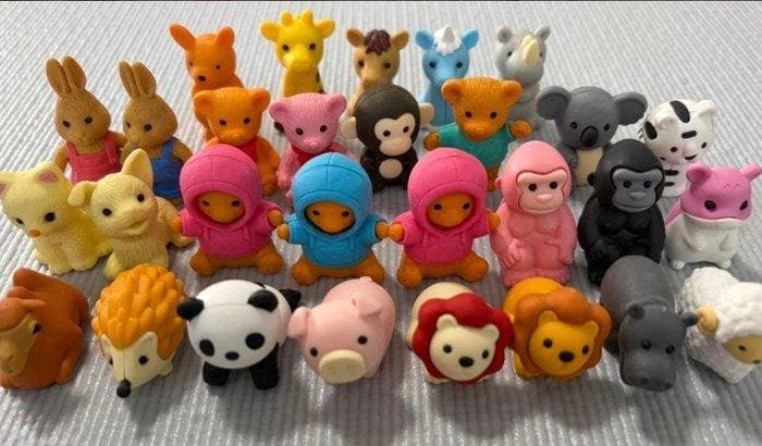 Themacollectie - Japanse novelty-gummen collectie – 82, Antiquités & Art, Antiquités | Jouets