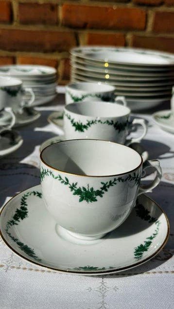 Fürstenberg - Service de table (32) - Porcelaine