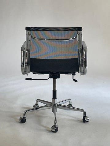 ICF - Charles & Ray Eames - Stoel - EA117 - Aluminium