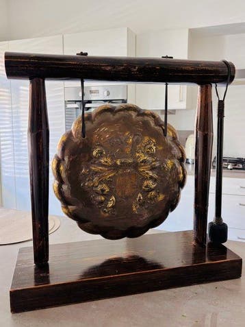 Unieke Zwitserse heraldische gong tamtam met steenbok 1900 -