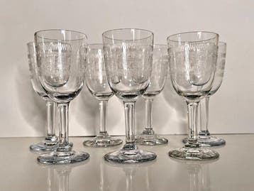 Drinkservies - Kristal demi-fort - oude guilloché glazen, Antiek en Kunst