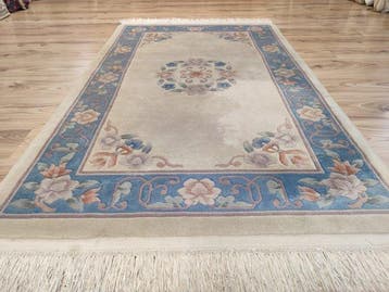 China - Tapis - 1.68 m - 1.08 m - Peking Aubousson Fleurs!