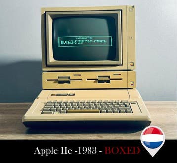 Apple IIe + Apple Monitor II + Apple DUO Disk Drive - Boxed, Nieuw